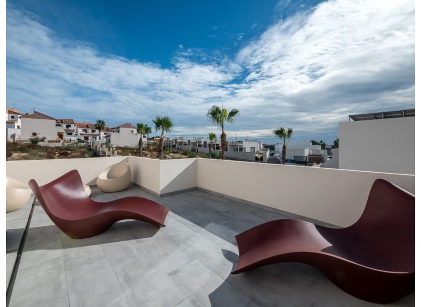 2 slaapkamer Villa te koop in Orihuela Costa met zwembad - € 372.000 (Ref: 8825820)