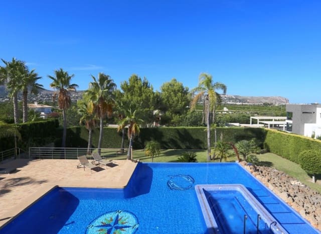 5 makuuhuone Huvila myytävänä paikassa Javea / Xàbia mukana uima-altaan - 1 215 000 € (Ref: 8825821)