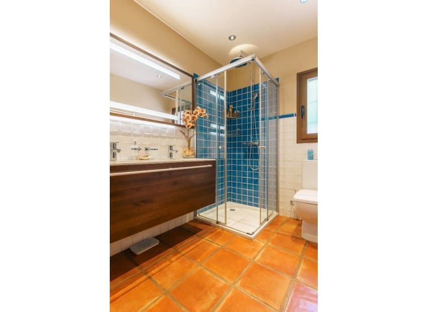 5 camera da letto Villa in vendita in La Nucia con piscina - 899.000 € (Rif: 8825839)