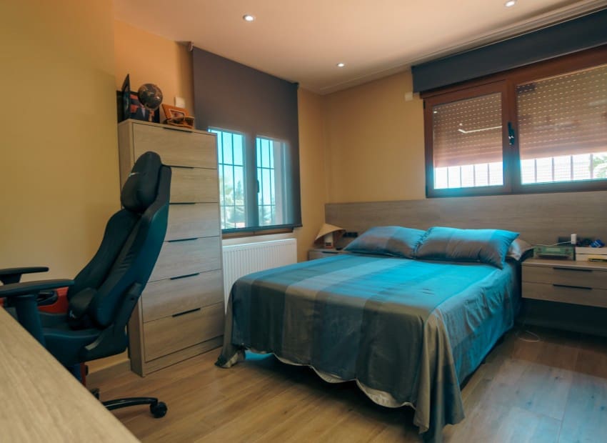 5 camera da letto Villa in vendita in La Nucia con piscina - 899.000 € (Rif: 8825839)