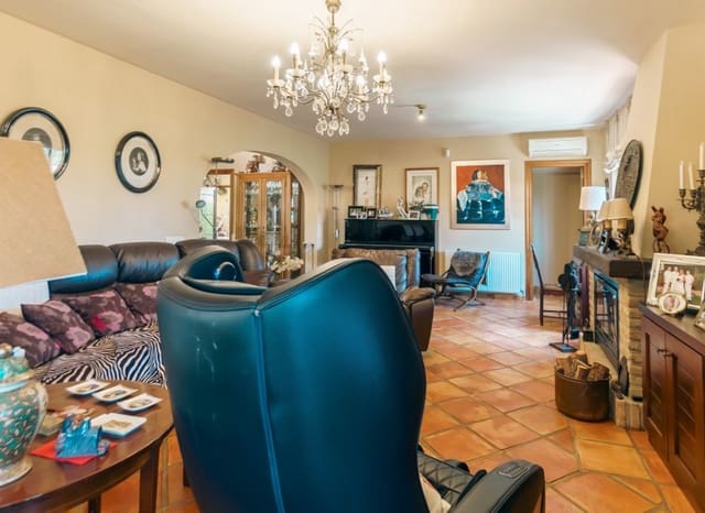 5 slaapkamer Villa te koop in Coloma  , La Nucia met zwembad - € 899.000 (Ref: 8825839)