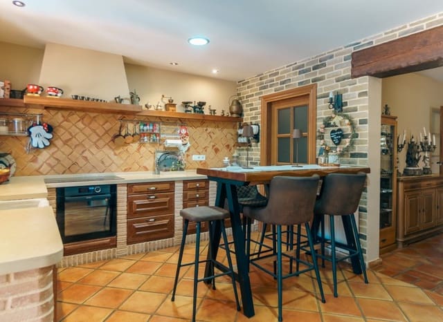 5 slaapkamer Villa te koop in Coloma  , La Nucia met zwembad - € 899.000 (Ref: 8825839)