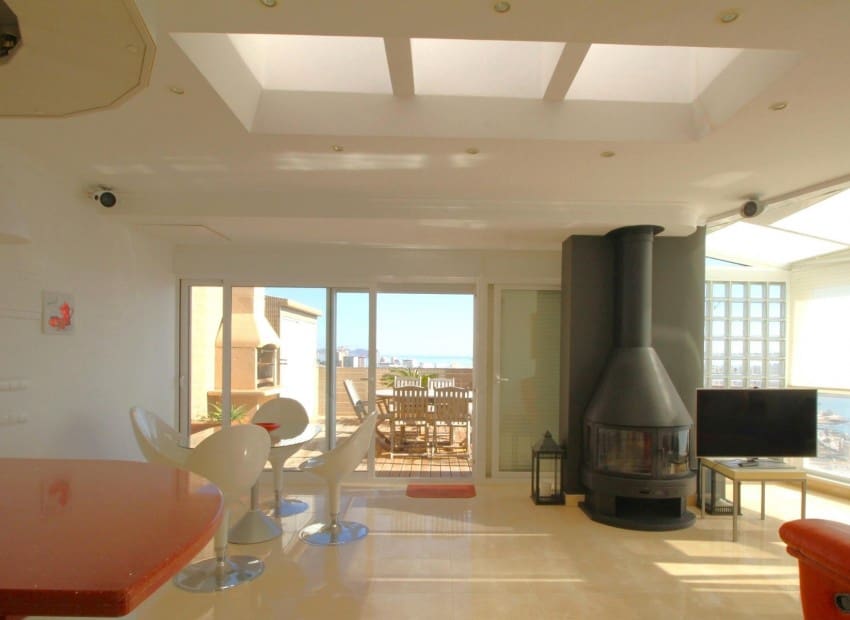 3 soverom Penthouse til salgs i Calpe / Calp med svømmebasseng - € 1 300 000 (Ref: 8825841)