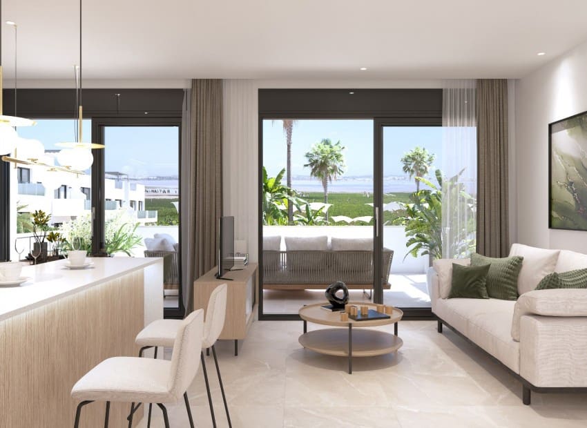 Apartamento de 2 habitaciones en Torrevieja en venta con piscina - 289.900 € (Ref: 8825862)