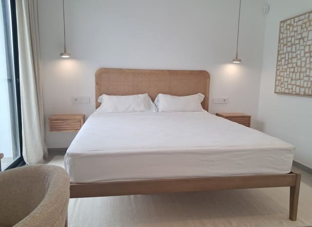 4 sypialnia Willa na sprzedaż w Albir, Alfaz del Pi / L'Alfàs del Pi z basenem garażem - 875 000 € (Ref: 8825863)