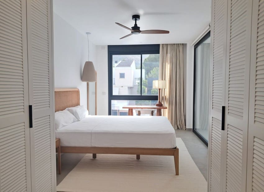 4 bedroom Villa for sale in Albir with pool garage - € 875,000 (Ref: 8825863)