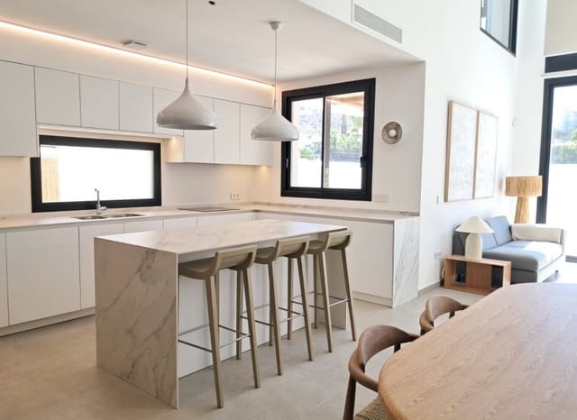 4 sypialnia Willa na sprzedaż w Albir, Alfaz del Pi / L'Alfàs del Pi z basenem garażem - 875 000 € (Ref: 8825863)