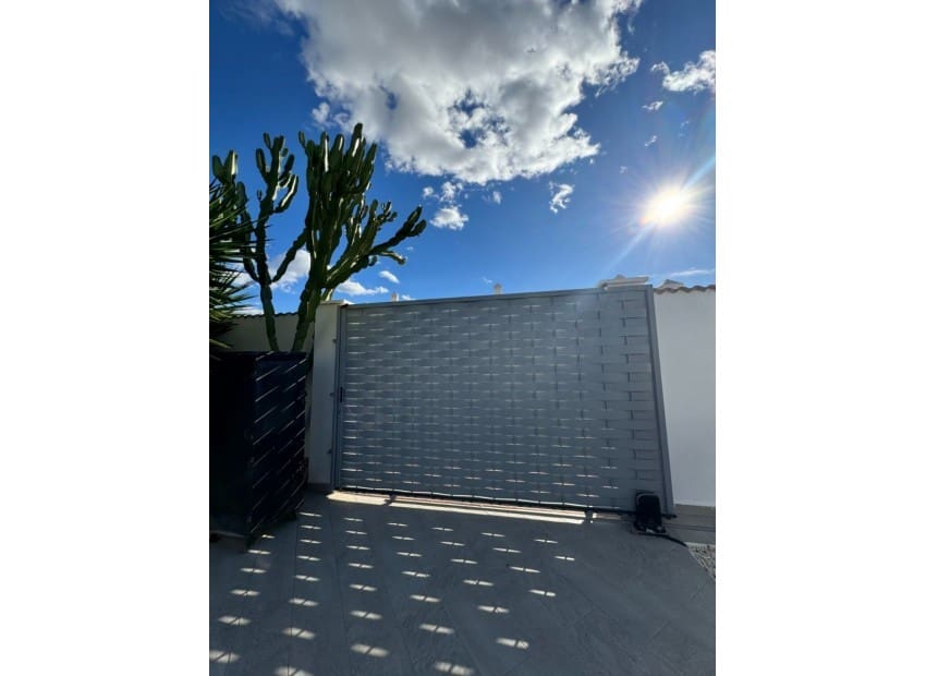 Chalet de 6 habitaciones en Ciudad Quesada en venta con piscina garaje - 728.500 € (Ref: 8840246)