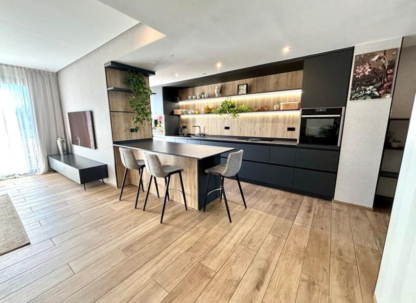 4 chambre Appartement à vendre à Marbella avec piscine - 1 100 000 € (Ref: 8856683)