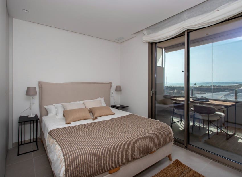 2 soveværelse Lejlighed til salg i Santa Pola med swimmingpool garage - € 420.000 (Ref: 8857883)