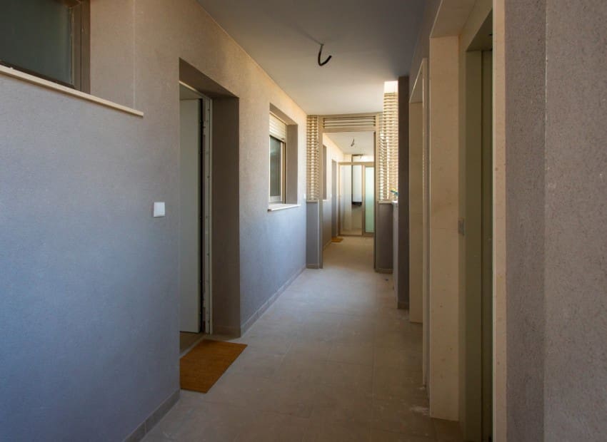 2 soveværelse Lejlighed til salg i Santa Pola med swimmingpool garage - € 420.000 (Ref: 8857883)