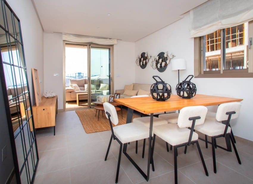 2 soveværelse Lejlighed til salg i Santa Pola med swimmingpool garage - € 420.000 (Ref: 8857883)