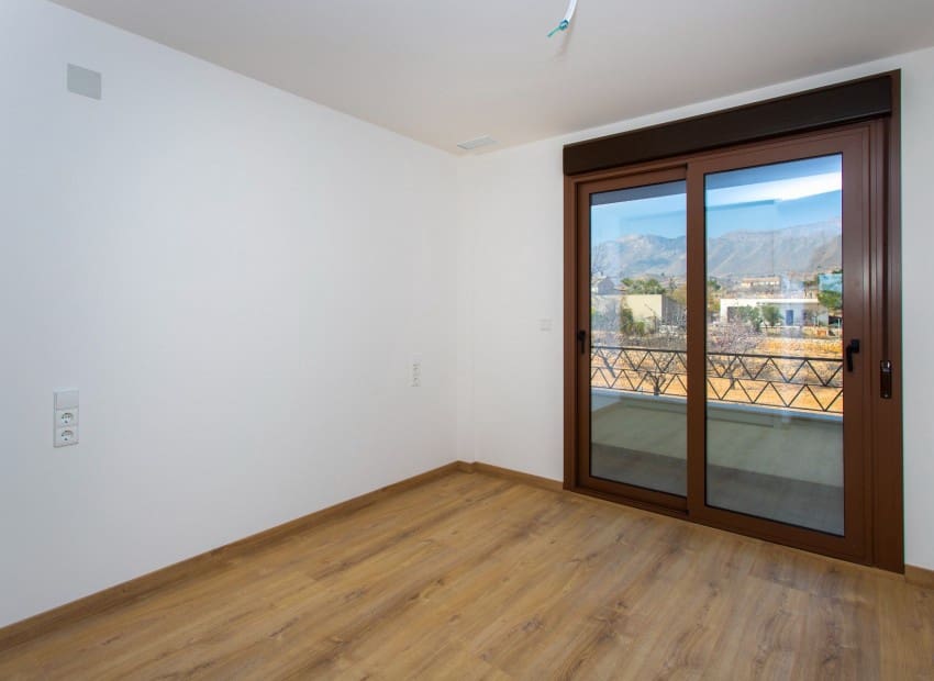 3 bedroom Apartment for sale in Hondon de las Nieves with pool - € 198,000 (Ref: 8863333)