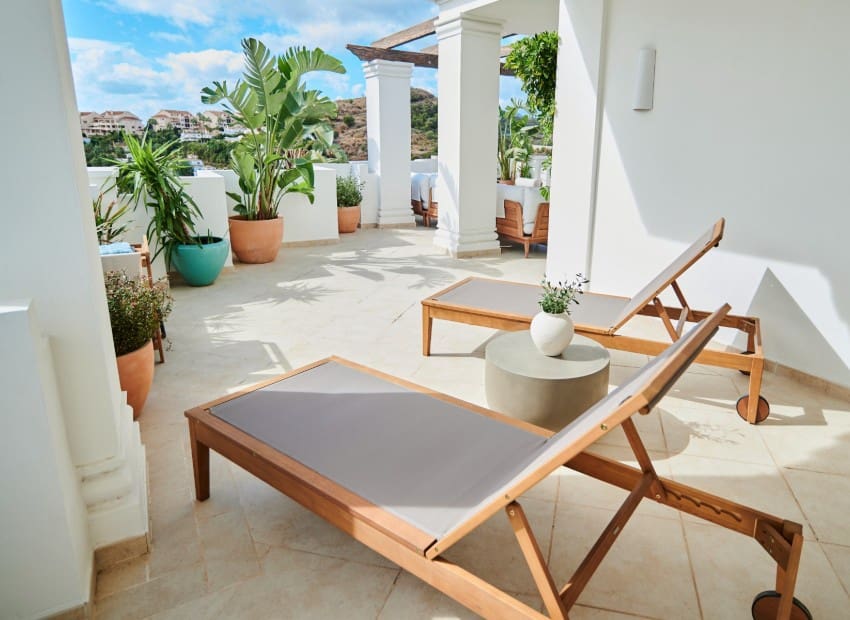 2 bedroom Apartment for sale in Marbella with pool - € 495,000 (Ref: 8887433)