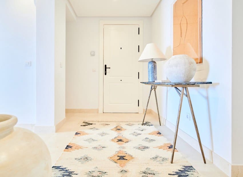 2 bedroom Apartment for sale in Marbella with pool - € 495,000 (Ref: 8887433)