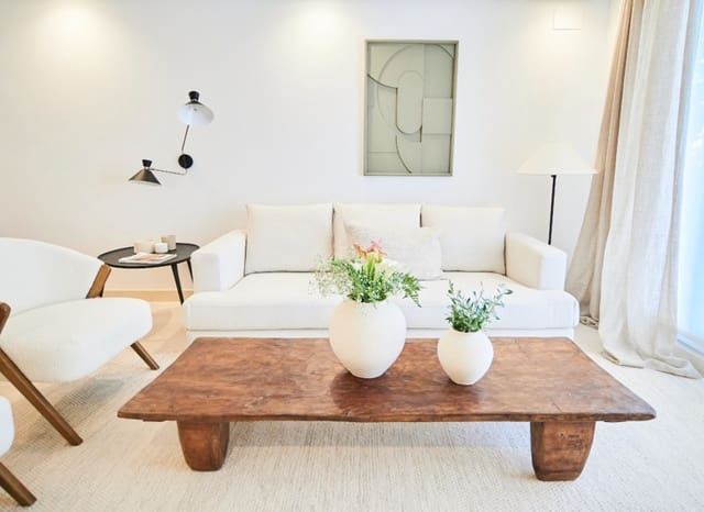 2 slaapkamer Appartement te koop in Los Naranjos, Marbella met zwembad - € 495.000 (Ref: 8887433)