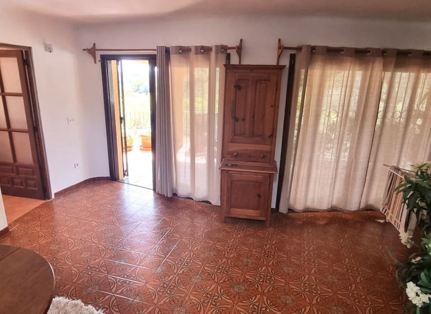 Chalet de 3 habitaciones en Altea en venta con piscina garaje - 850.000 € (Ref: 8887439)