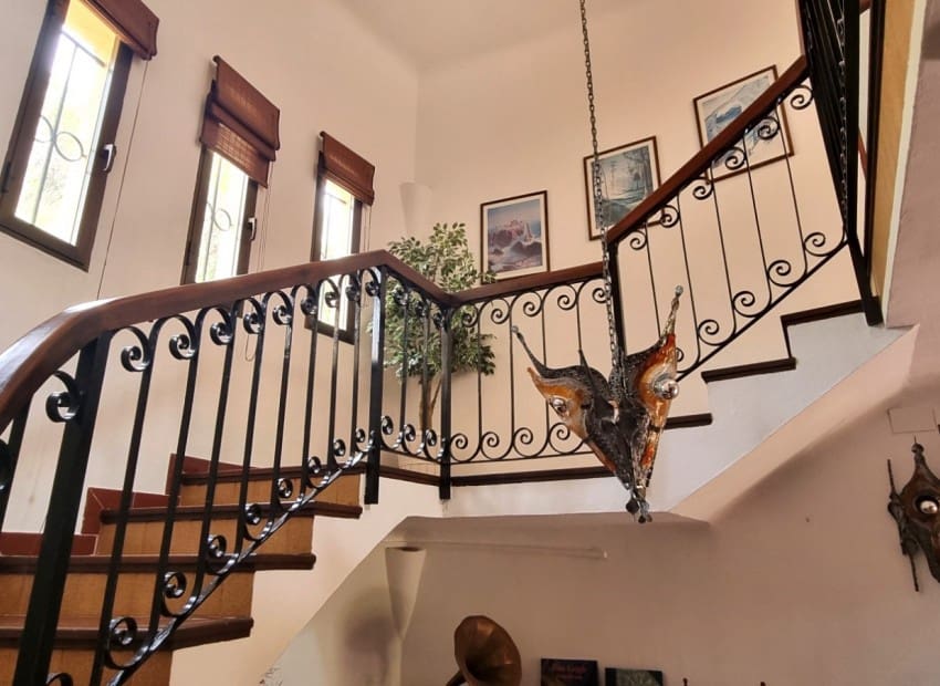 Chalet de 3 habitaciones en Altea en venta con piscina garaje - 850.000 € (Ref: 8887439)