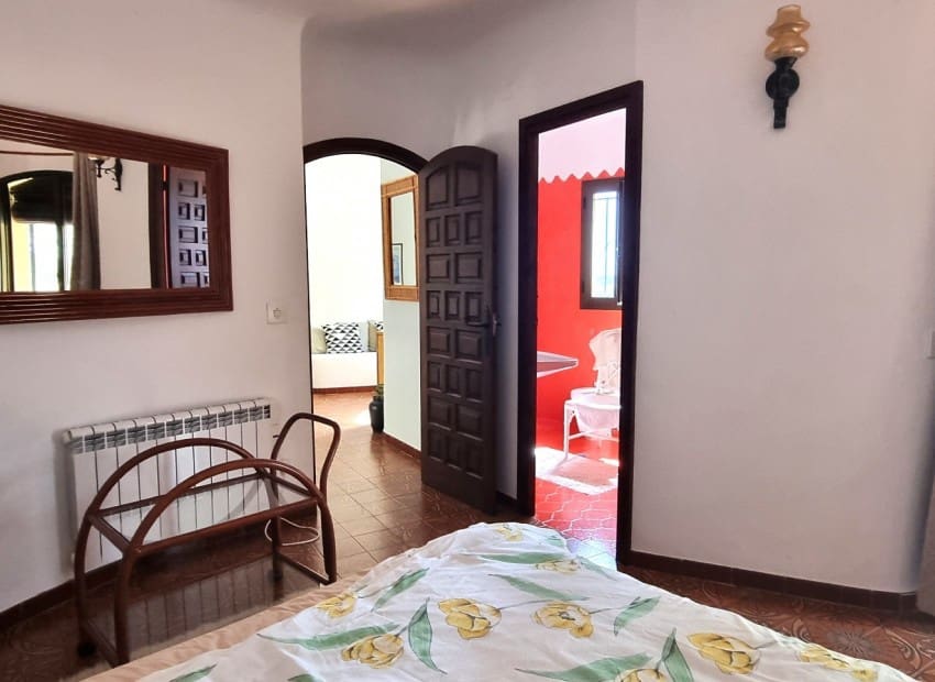 Chalet de 3 habitaciones en Altea en venta con piscina garaje - 850.000 € (Ref: 8887439)