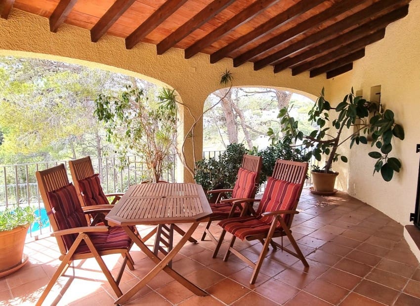 Chalet de 3 habitaciones en Altea en venta con piscina garaje - 850.000 € (Ref: 8887439)