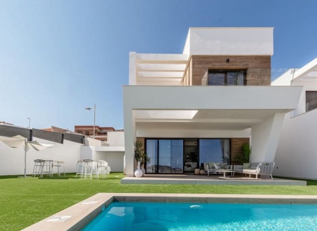 3 bedroom Villa for sale in Finestrat Pueblo, Finestrat with pool - € 1,350,000 (Ref: 8887445)