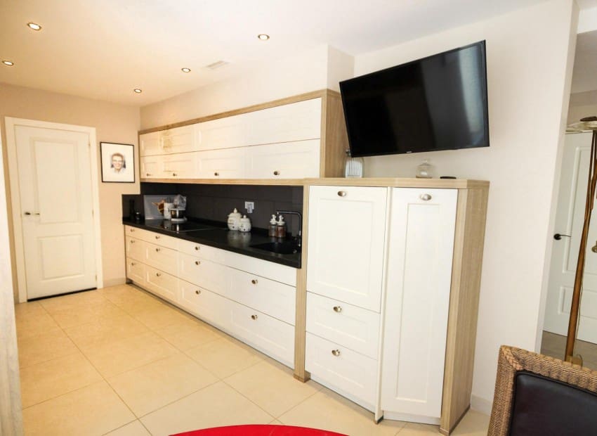 4 Zimmer Villa zu verkaufen in Finestrat mit Pool - 649.000 € (Ref: 8887447)