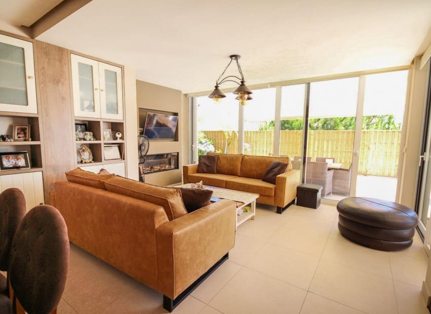 4 Zimmer Villa zu verkaufen in Finestrat mit Pool - 649.000 € (Ref: 8887447)