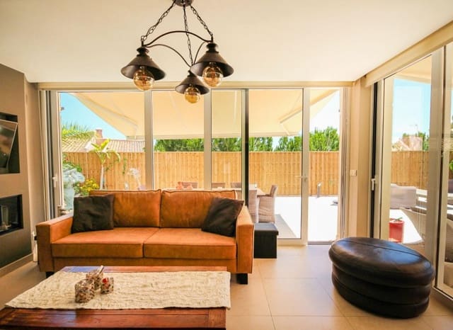 4 Zimmer Villa zu verkaufen in Finestrat mit Pool - 649.000 € (Ref: 8887447)