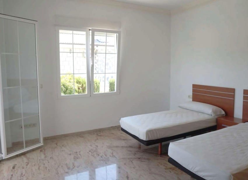 6 soveværelse Villa til salg i Alfaz del Pi / L'Alfas del Pi med swimmingpool - € 990.000 (Ref: 8887458)