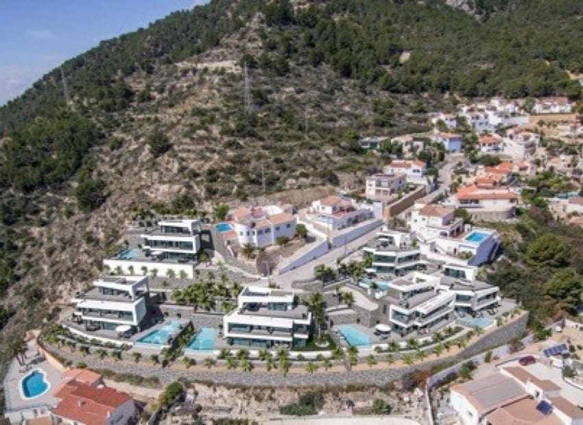 4 chambre Villa/Maison à vendre à Calpe / Calp avec piscine garage - 1 850 000 € (Ref: 8887459)