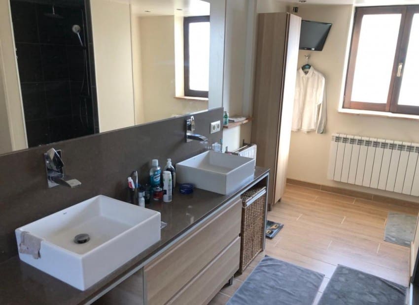 2 Zimmer Villa zu verkaufen in Altea mit Pool Garage - 550.000 € (Ref: 8887464)