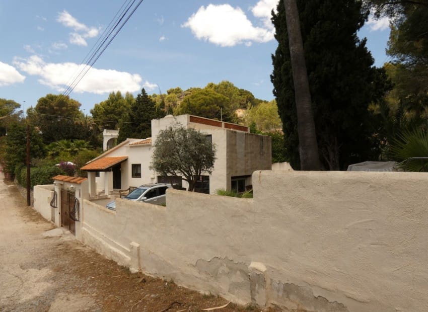 2 Zimmer Villa zu verkaufen in Altea mit Pool Garage - 550.000 € (Ref: 8887464)