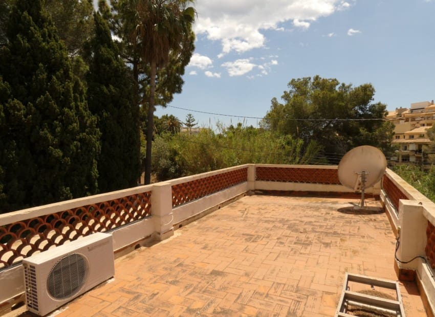 2 Zimmer Villa zu verkaufen in Altea mit Pool Garage - 550.000 € (Ref: 8887464)