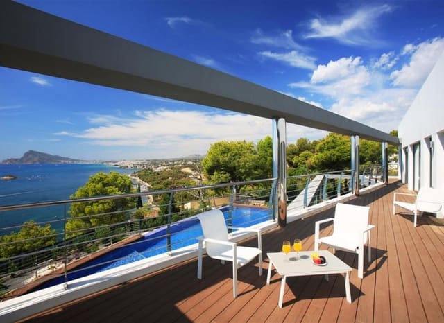 6 soverom Villa til salgs i Altea med svømmebasseng - € 5 250 (Ref: 8887479)