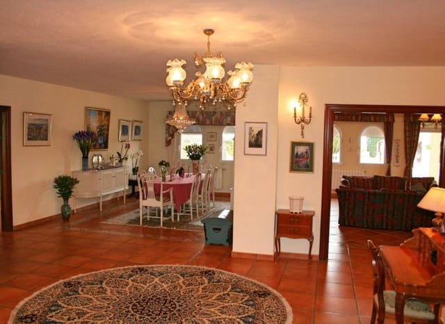 5 sypialnia Willa na sprzedaż w Escandinavia - Cautivador, Alfaz del Pi / L'Alfàs del Pi z basenem garażem - 2 450 000 € (Ref: 8887484)