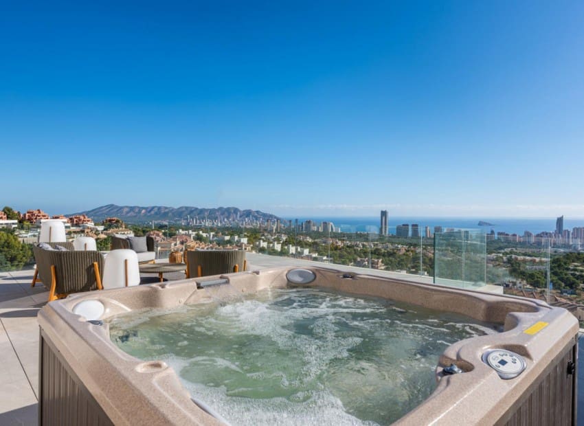 5 soveværelse Villa til salg i Finestrat med swimmingpool - € 2.450.000 (Ref: 8887485)