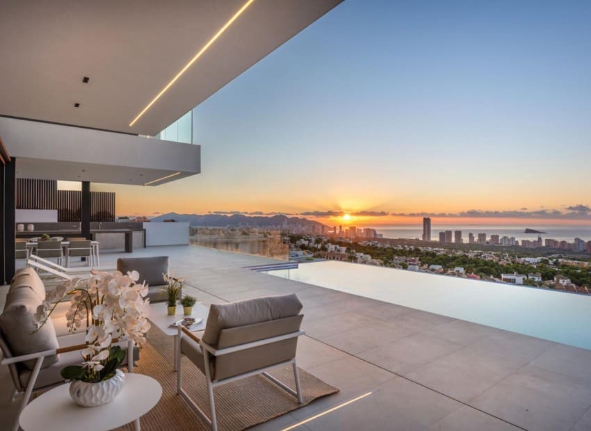 5 soveværelse Villa til salg i Finestrat med swimmingpool - € 2.450.000 (Ref: 8887485)