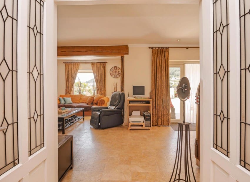 4 bedroom Villa for sale in Callosa d'En Sarria with pool - € 850,000 (Ref: 8887490)