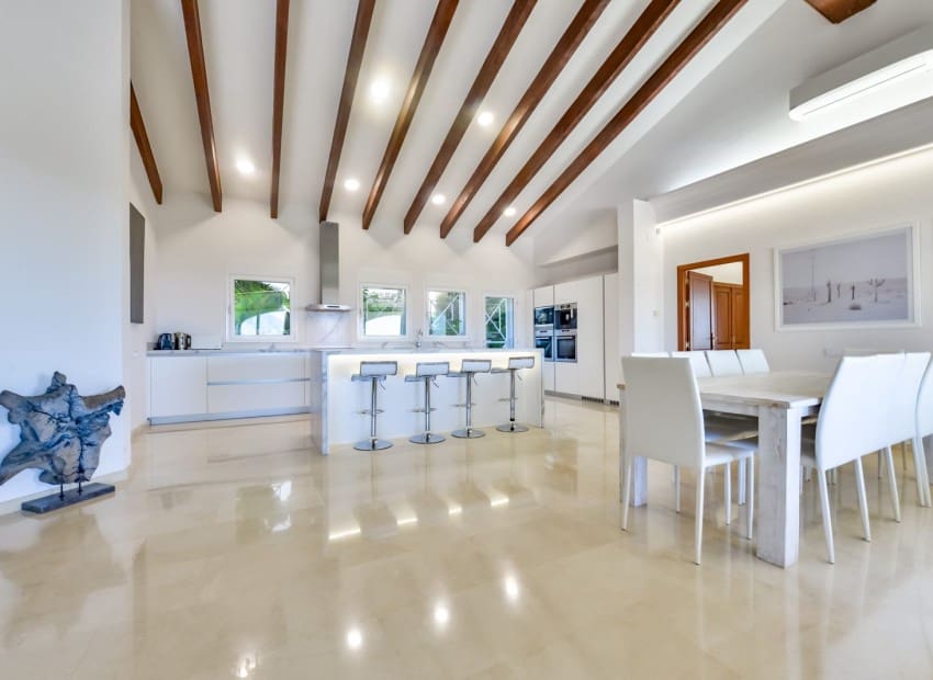 8 Zimmer Villa zu verkaufen in Altea mit Pool Garage - 2.650.000 € (Ref: 8893479)