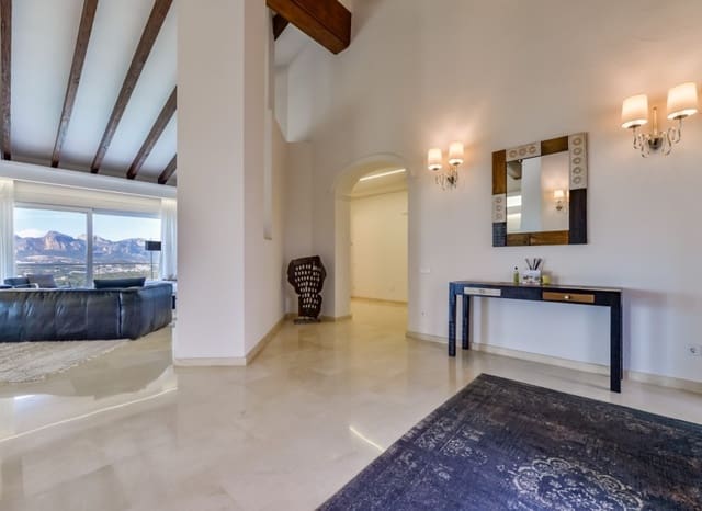 8 Zimmer Villa zu verkaufen in Altea mit Pool Garage - 2.650.000 € (Ref: 8893479)