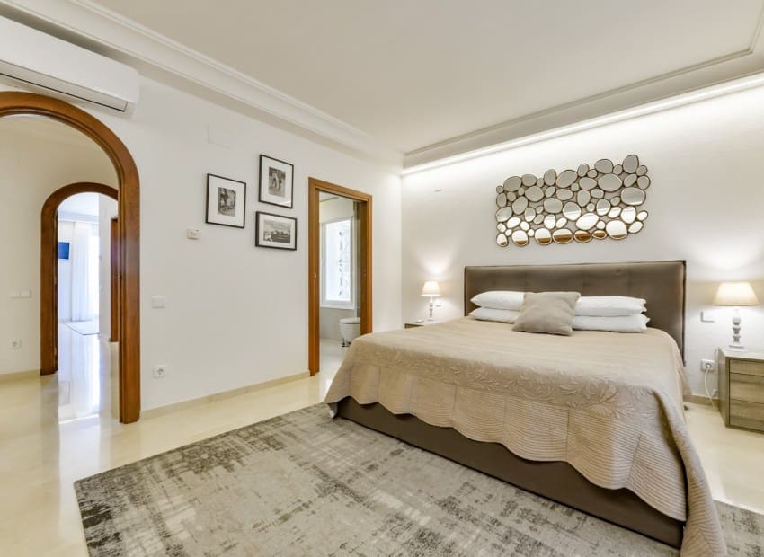 8 Zimmer Villa zu verkaufen in Altea mit Pool Garage - 2.650.000 € (Ref: 8893479)