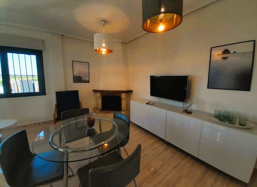 Chalet de 3 habitaciones en Ciudad Quesada en venta con piscina - 250.000 € (Ref: 8913619)