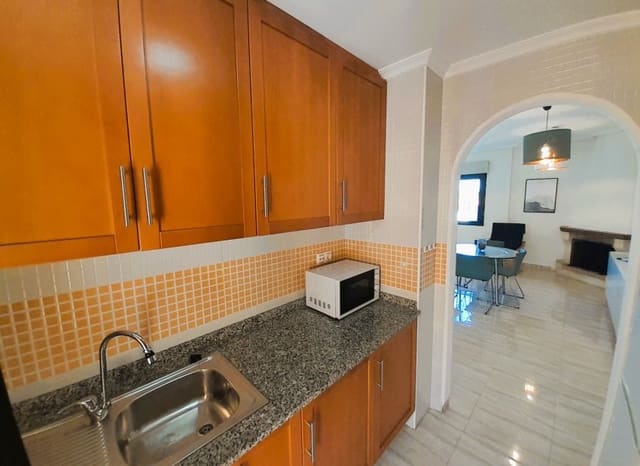 Chalet de 3 habitaciones en Ciudad Quesada, Rojales en venta con piscina - 250.000 € (Ref: 8913619)