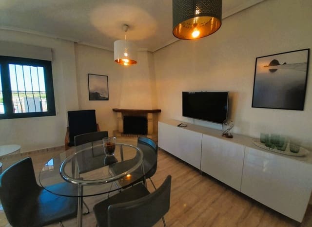 Chalet de 3 habitaciones en Ciudad Quesada, Rojales en venta con piscina - 250.000 € (Ref: 8913619)