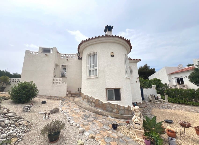 3 chambre Villa/Maison à vendre à La Nucia avec piscine - 395 000 € (Ref: 8954987)