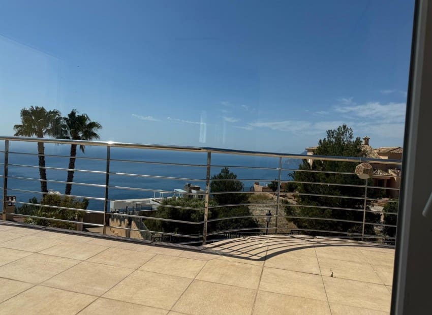 4 sovrum Villa till salu i Altea med pool garage - 2 190 000 € (Ref: 8956208)