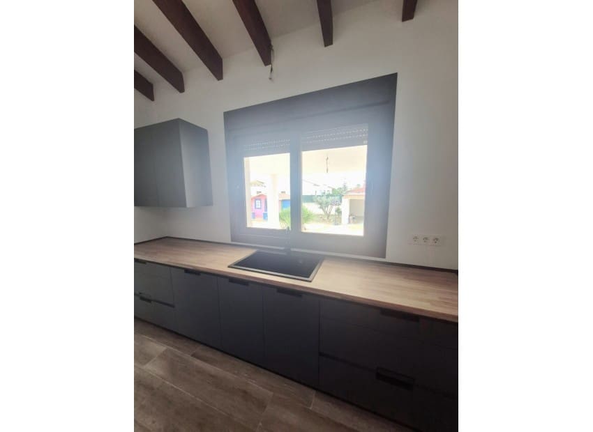 3 quarto Moradia para venda em Dolores com piscina garagem - 420 000 € (Ref: 8960694)