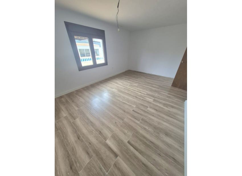 3 quarto Moradia para venda em Dolores com piscina garagem - 420 000 € (Ref: 8960694)