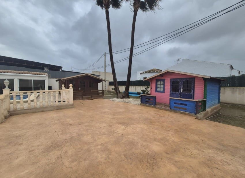 3 quarto Moradia para venda em Dolores com piscina garagem - 420 000 € (Ref: 8960694)