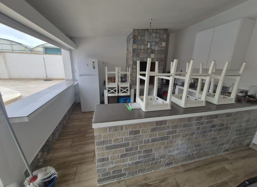 3 quarto Moradia para venda em Dolores com piscina garagem - 420 000 € (Ref: 8960694)